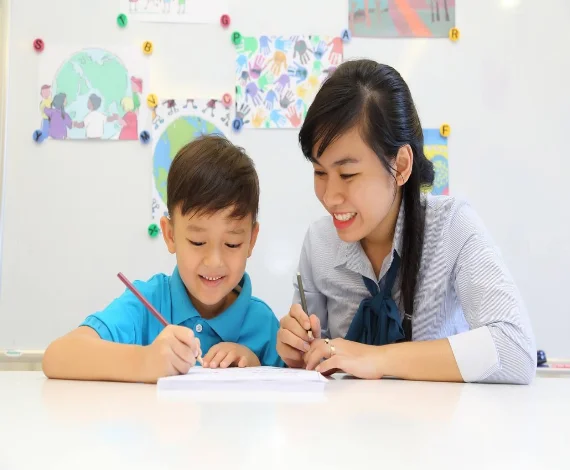 Những bộ giáo trình dạy tiếng Anh cho trẻ em cha mẹ nên biết